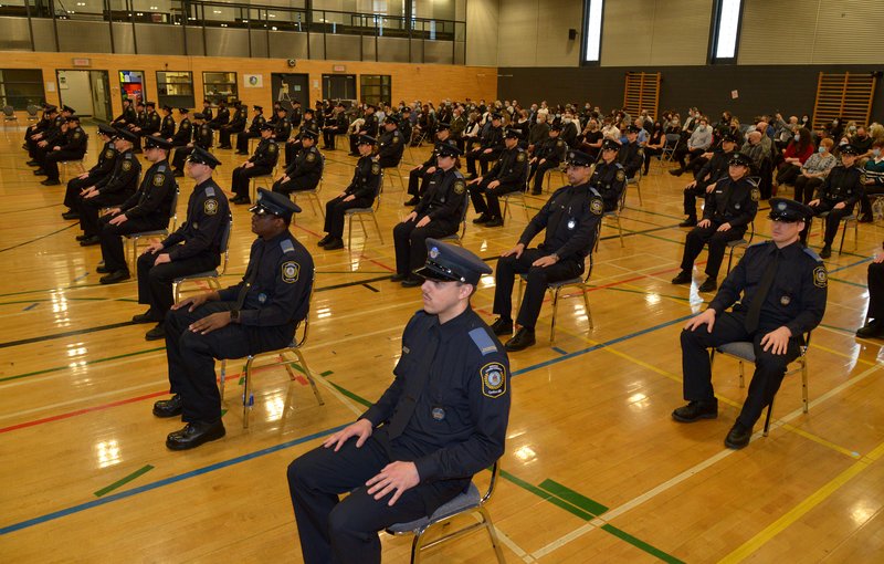 Félicitations aux diplômés de la 55e promotion des agents des services ...